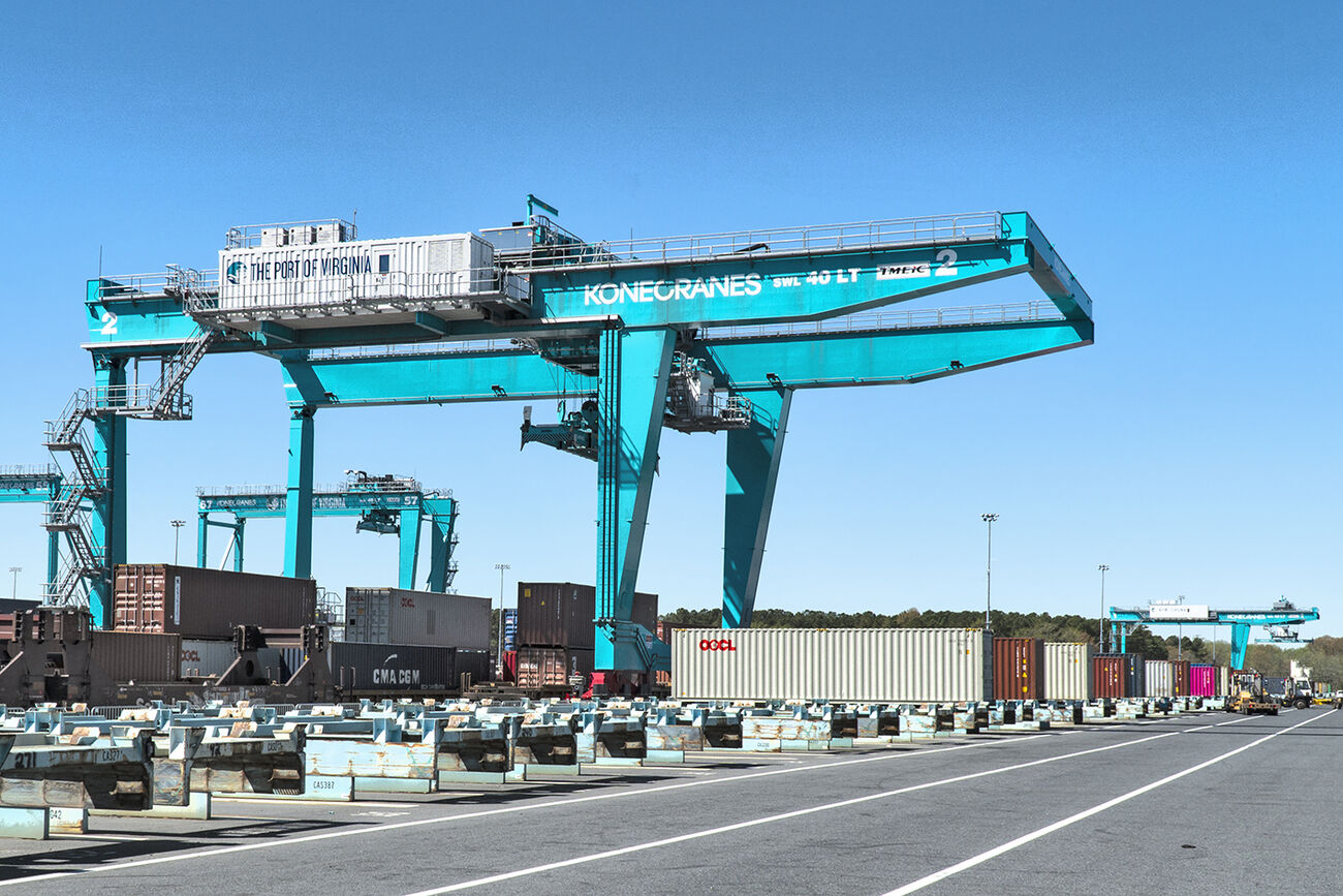 Konecranes delivers three more RailMounted Gantry cranes to Port of